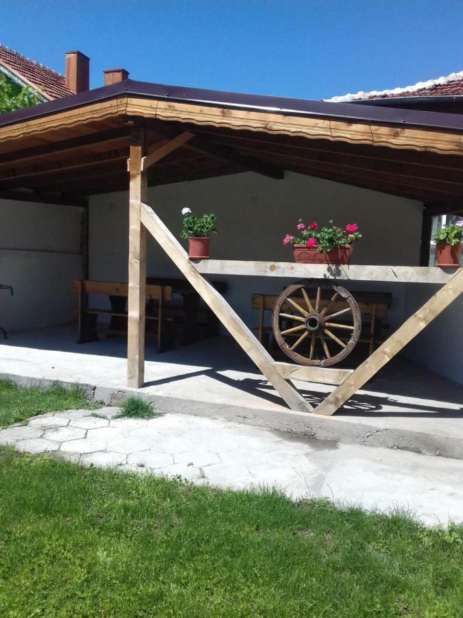 Къща Момина Сълза Hotel Sapareva Bania Exterior foto