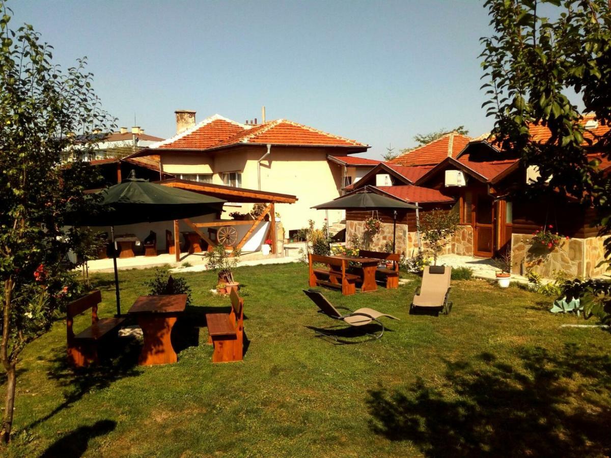 Къща Момина Сълза Hotel Sapareva Bania Exterior foto